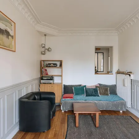 Luminous Parisian-style 1bd Apartmentbelleville * Paris