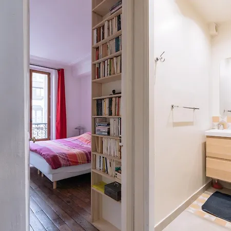 Apartment Luminous Parisian-style 1bd Apartmentbelleville